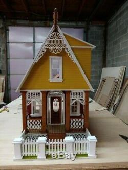 Little Ann Victorian Cottage Generation 2. (112 scale dollhouse)