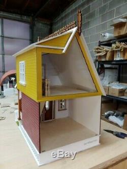 Little Ann Victorian Cottage Generation 2. (112 scale dollhouse)