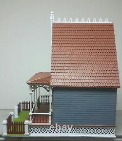 Little Annabelle Victorian Cottage 112 scale