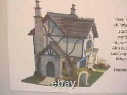 Miniature Harper Grace Tudor House KIT 1/4 (148) Scale Hart's Desire