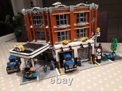 NEW DIY Corner Garage 10264 pc 2569 Building Bricks Set Model Kit City Set Build