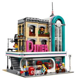 NEW DIY Downtown Dinner 10260 PCS 2480 Complete Building Bricks Toy Set-Gift