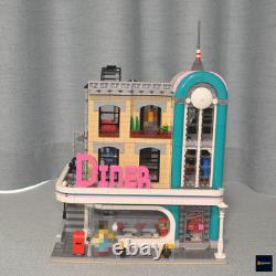 NEW Downtown Diner 2480 Pieces Modular Model for Creative Building Gift Idea