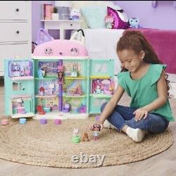 NEW Gabby's Purrfect Dollhouse with 15 Pieces Including Figures Ships free