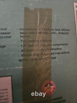 New In Box Vintage Oregon Trail Dura-Craft Mansions In Miniature Cabin OR177