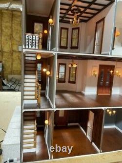 Park Avenue Grand Mansion Dollhouse 112 scale Kit