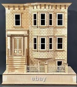 Park Avenue Grand Mansion Dollhouse 124 scale Kit