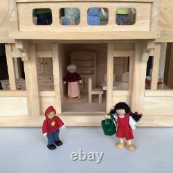 PlanToys Wooden My First Dollhouse Balcony Playset + Furniture + 7 People EUC