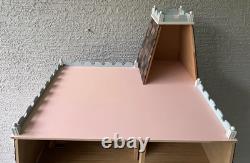 Real Good Toys Alison Jr. Built Assembled 112 Scale Victorian Pink Dollhouse
