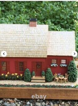Robin Betterly Dollhouse 1/4 Scale Kit Cranberry Cottage, Landscape, Lighting Kit