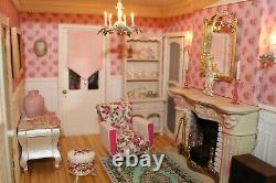 Shabby Chic Cottage 112