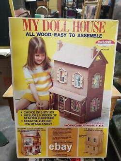 Skilcraft Vintage All-wood Dollhouse kit 1970s
