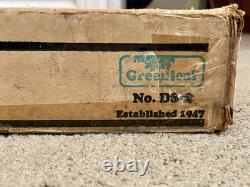 The Beacon Hill Wooden Dollhouse Kit Vintage Greenleaf Designer Series DS-2 1983