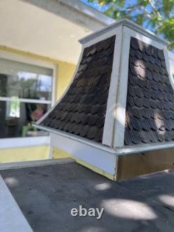 The Beacon Hill Wooden Dollhouse Kit Vintage (pick up only)