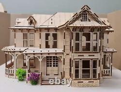 The President House Miniature Kit 148th scale, Dollhouse, Diorama