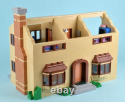 The Simpsons House(2523pcs) and The Simpsons KWIK-E-MART(2218pcs) 71016 71006