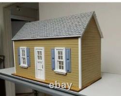 Traditional Cottage/workshop/pool room/ mini store 112 scale Dollhouse