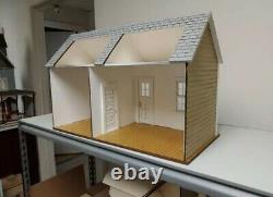 Traditional Cottage/workshop/pool room/ mini store 112 scale Dollhouse