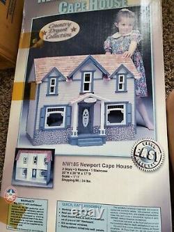 VINTAGE Duracraft -Newport Cape- wood Dollhouse Kit 112