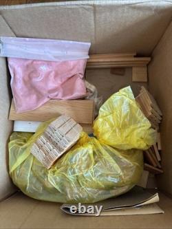 VTG Dura Craft HR 560 Heritage Dollhouse Kit Victorian Mansion + Wallpaper