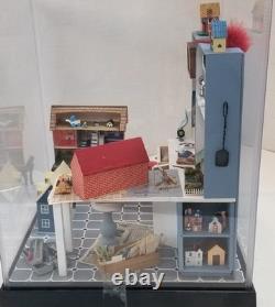 VTG OOAK Dollhouse Repair/ Workshop Garage Diorama 112