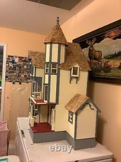 Victorian Dollhouse