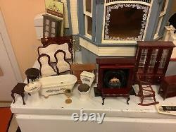 Victorian Dollhouse