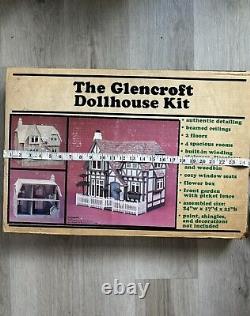 Vintage 1983 Greenleaf Wooden Dollhouse The Glencroft Kit No. Ds-1 Nos