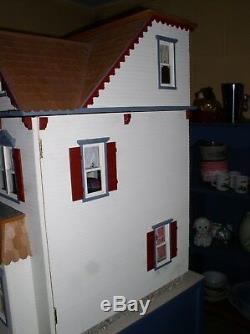 Vintage Beautiful Victorian Wooden Dollhouse Assembled 8 Rooms Fully Furnished