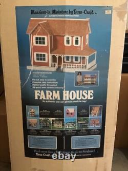 Vintage Dura-Craft Farm House, Miniature Wooden Doll House, FH500 Unused withlight