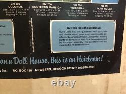 Vintage Dura-Craft Farm House, Miniature Wooden Doll House, FH500 Unused withlight