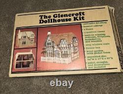 Vintage Greenleaf Wooden Dollhouse The Glencroft Kit No. Ds-1 Nos