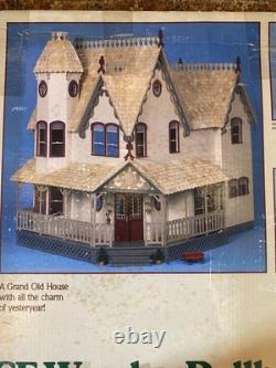 Vintage in Box! The Pierce Wooden Dollhouse Kit by Greenleaf 8011