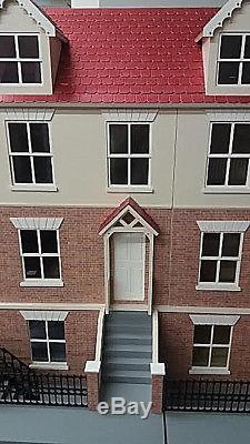 Willow Cottage Dolls House & Basement 112 Scale Unpainted Collectable Kits
